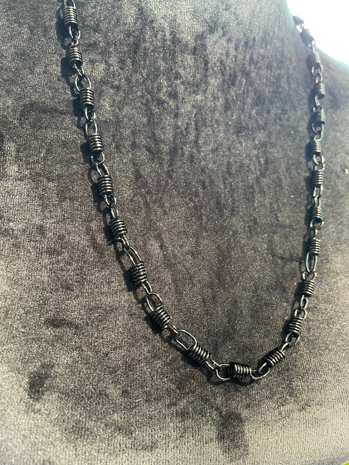 Mini Energy Links in Black