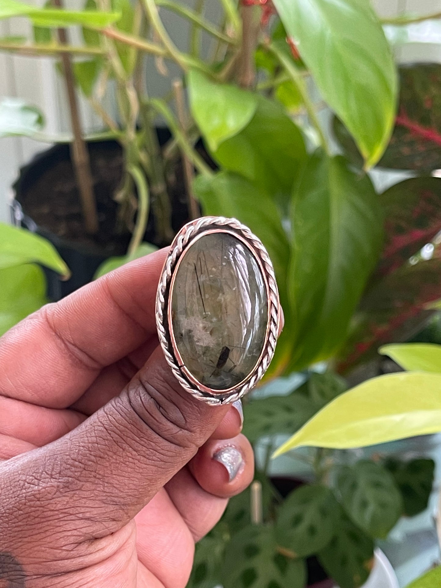 Prehnite Statement Ring