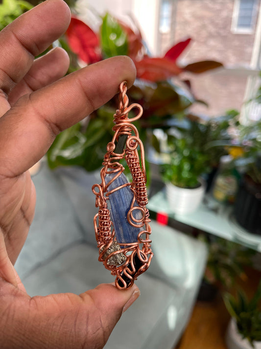 Royal Teardrop