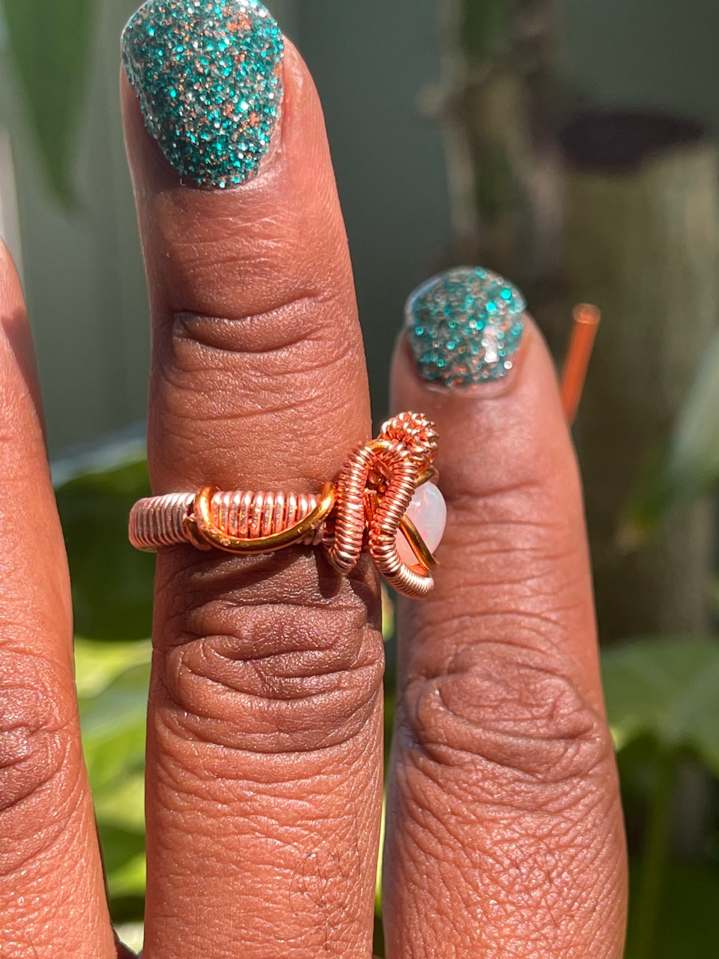 Balance Welo Opal Ring
